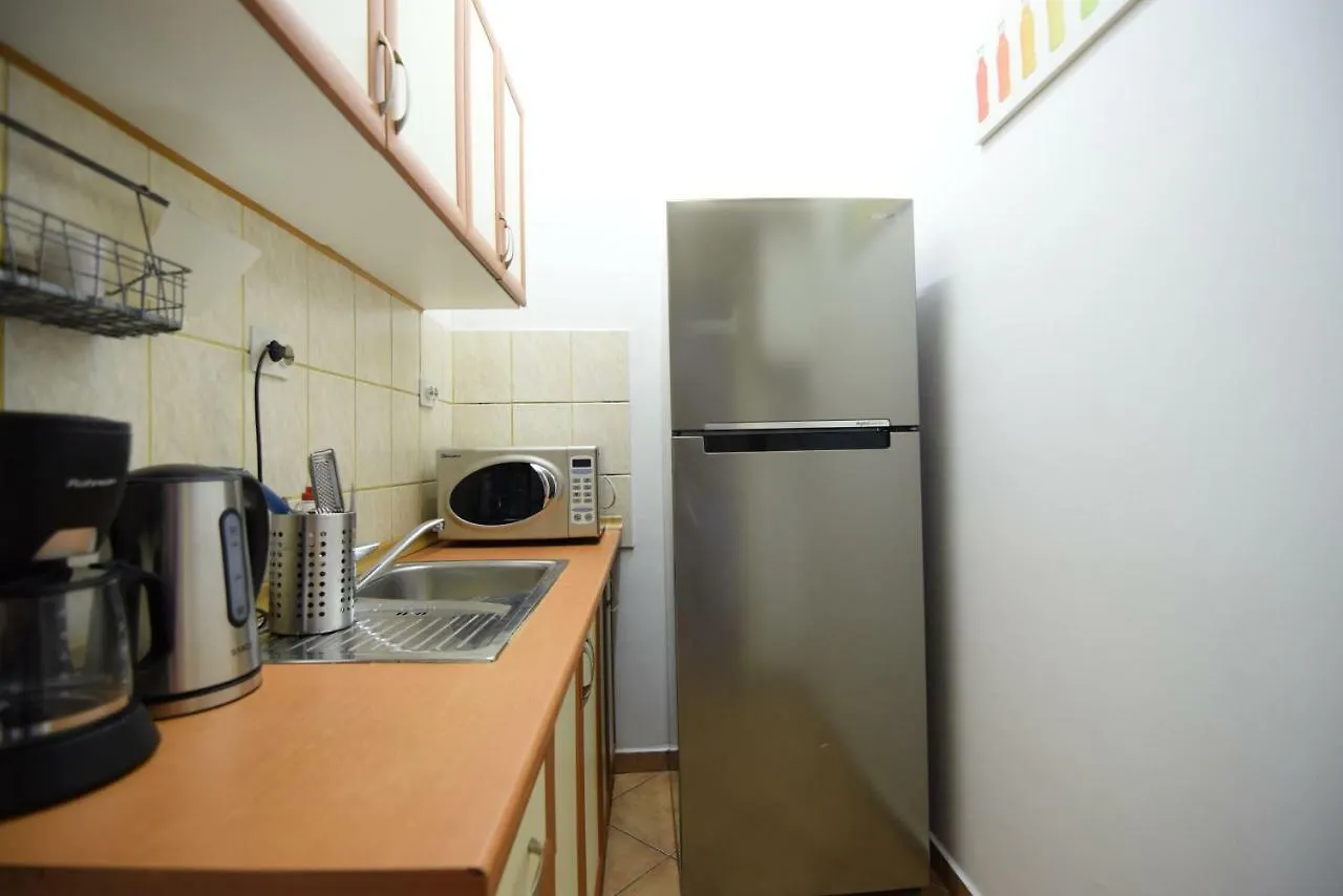 Resedinta Lui Calin - Downtown Park Cismigiu Apartment Bucharest