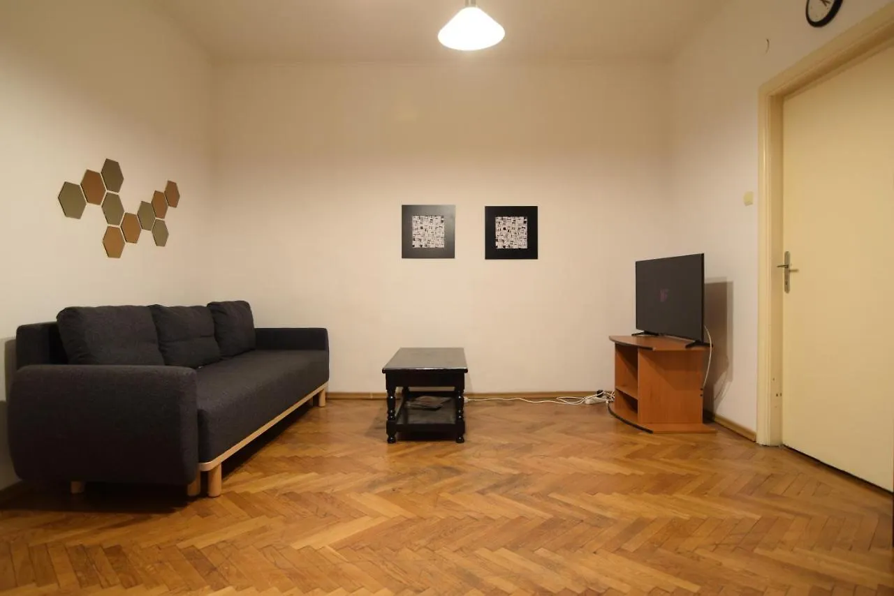 Resedinta Lui Calin - Downtown Park Cismigiu Apartment Bucharest